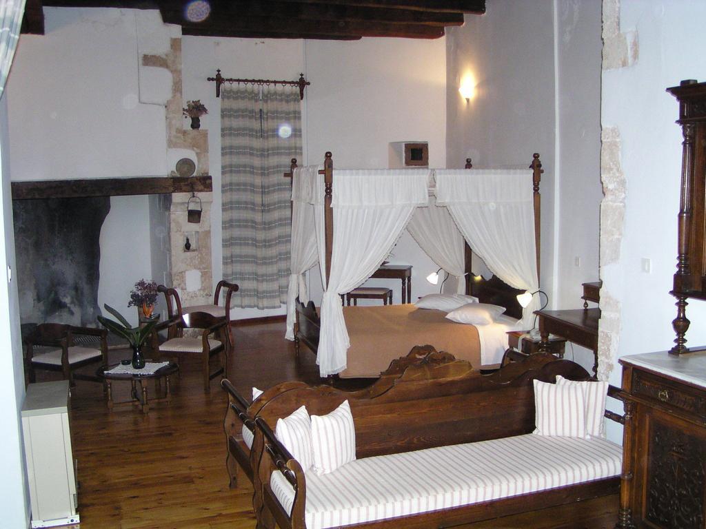 Hotel Amphora Ханя Екстериор снимка